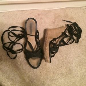 Classified black laced wedges.