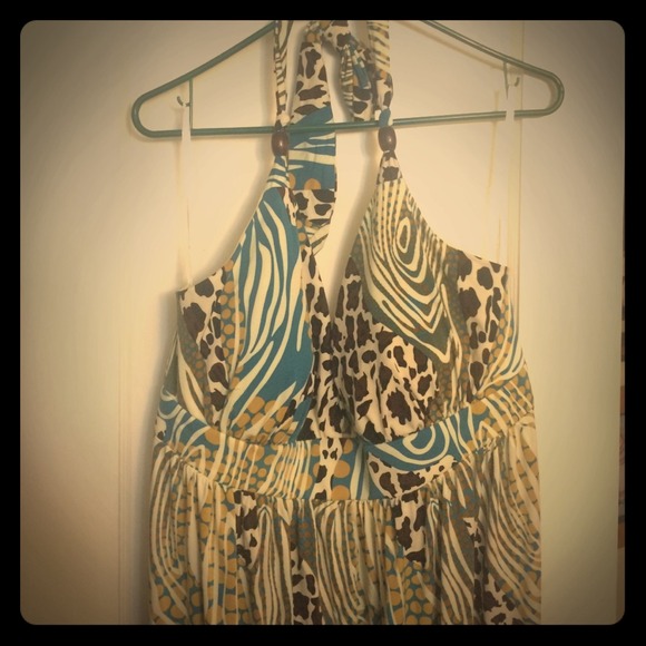 Dresses & Skirts - 2X print halter dress with bead accents. Teal, bro