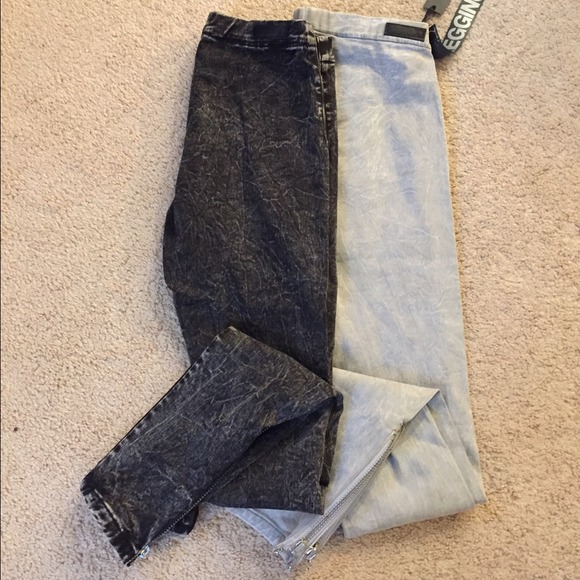 ‼️SOLD ‼️ Joe's Light Grey Legging w/ Ankle Zipper - Picture 4 of 4