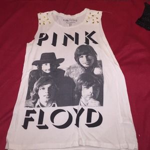 Pink Floyd shirt