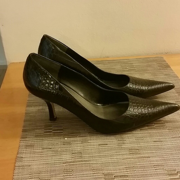 Nine West Shoes - Black Nine West Pumps