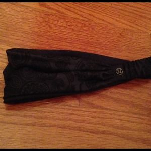 Lululemon Reversible Bang Buster headband