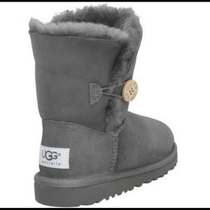 Grey Bailey Button Uggs
