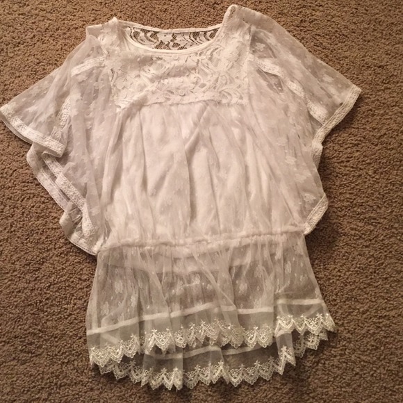 SOLD Elegant Lace Top
