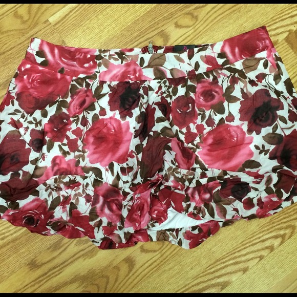 Torrid skirt
