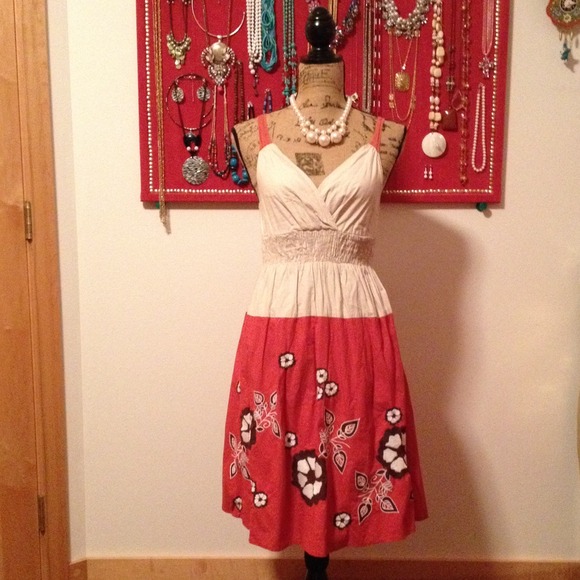 Charlotte Russe red sewing flower dress - Picture 1 of 3