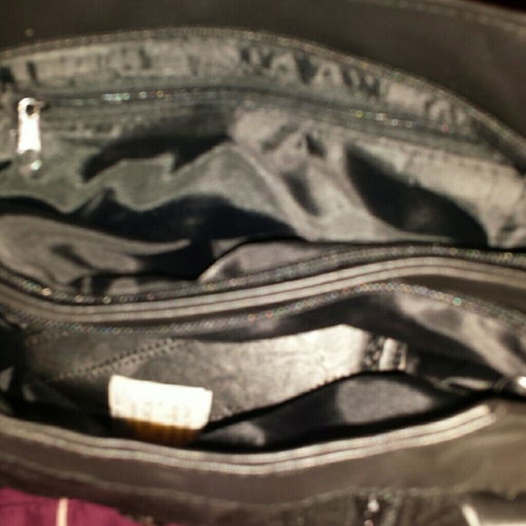 Handbag - Picture 3 of 3