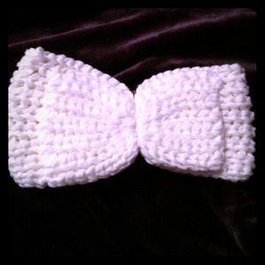 White knitted bow headband/ear warmers