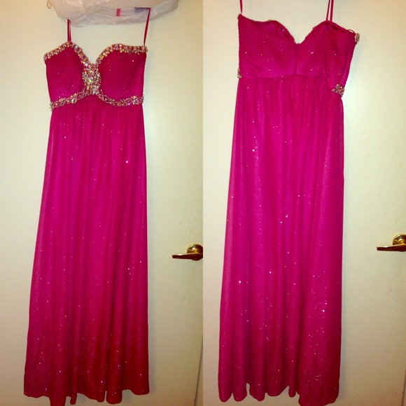 Pink prom gown!