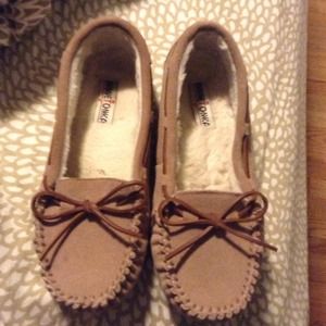 Minnetonka moccasins