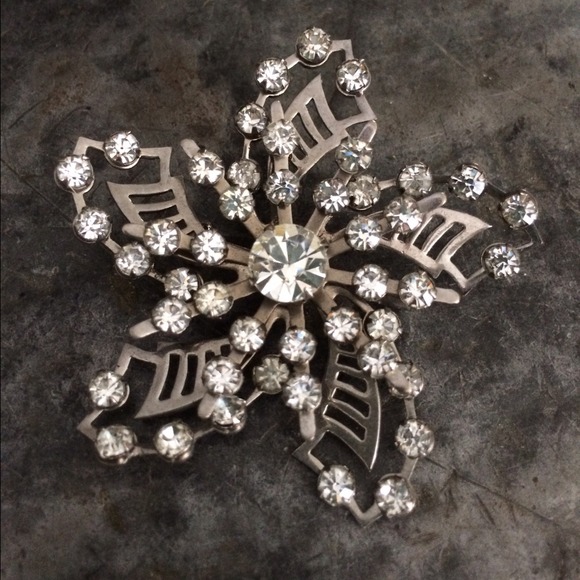 Vintage pin