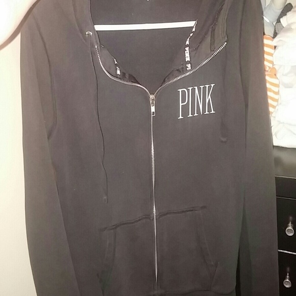 *Scammer*PLEASE READ - Picture 2 of 2