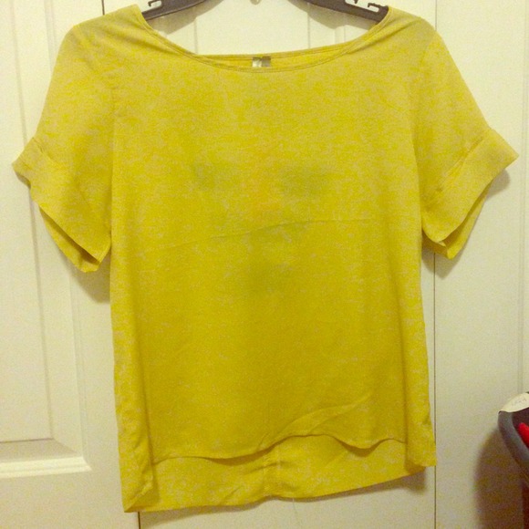 Lime green cut out top