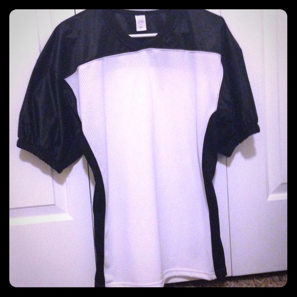 Black and white jersey