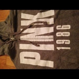 grey zip up hoodie