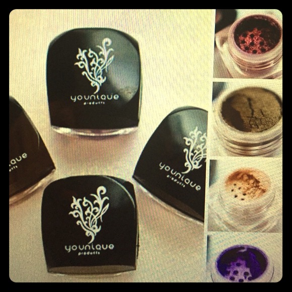 Luxurious eye shadows from Younique