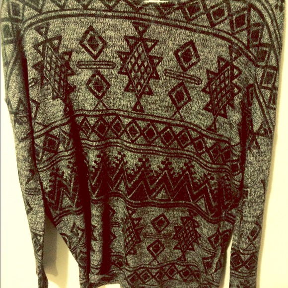 Printed sweater for a great deal!