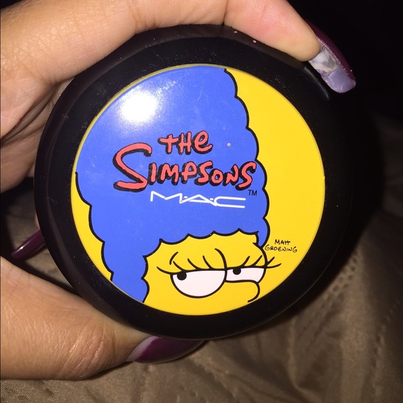 SOLD***MAC Simpsons Collection Sideshow You Blush!