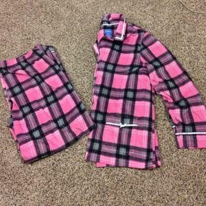 Vera Wang Pajama Bundle