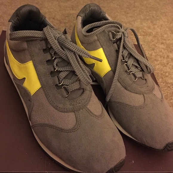 Shoedazzle Running Shoes