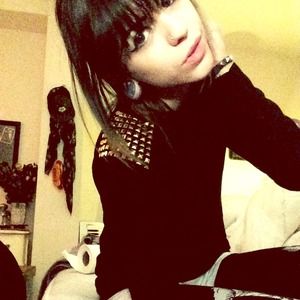 Michael Kors BLK Cashmere Crew W/Gold Studs/L!NWOT