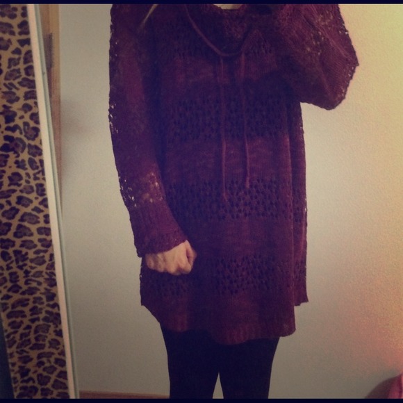 Maroon sweater with funnel neck. 😍