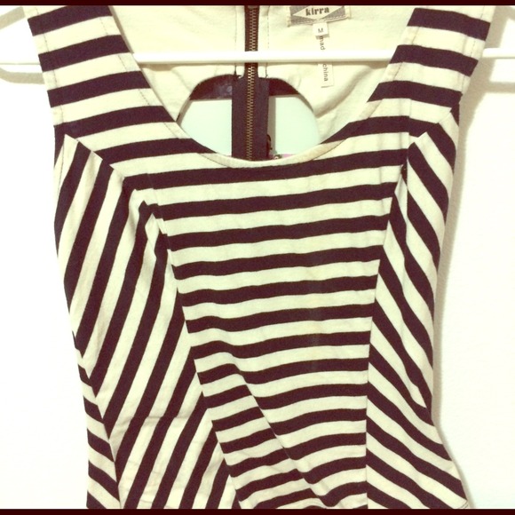 Black and white striped shirt💖