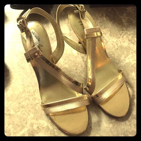 New gold fancy shoes