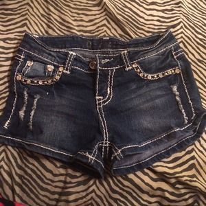 D-Fuz shorts 🎀
