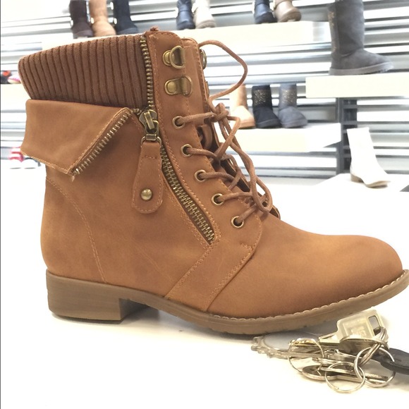 Brown Timberland style Boot