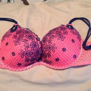 Victoria's Secret bra
