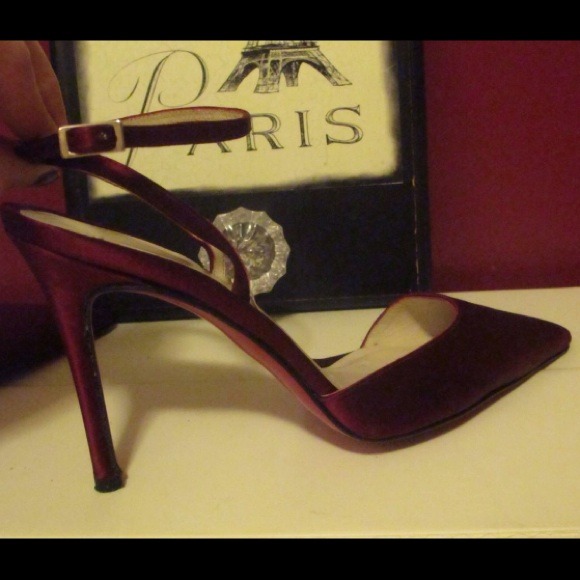 SOLD CHRISTIAN LOUBOUTIN Satin Burgundy Red Heel - Picture 2 of 4