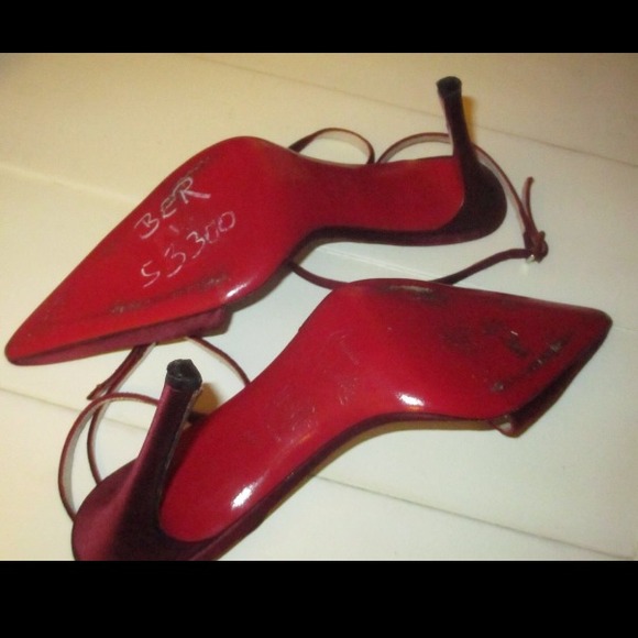 SOLD CHRISTIAN LOUBOUTIN Satin Burgundy Red Heel - Picture 3 of 4