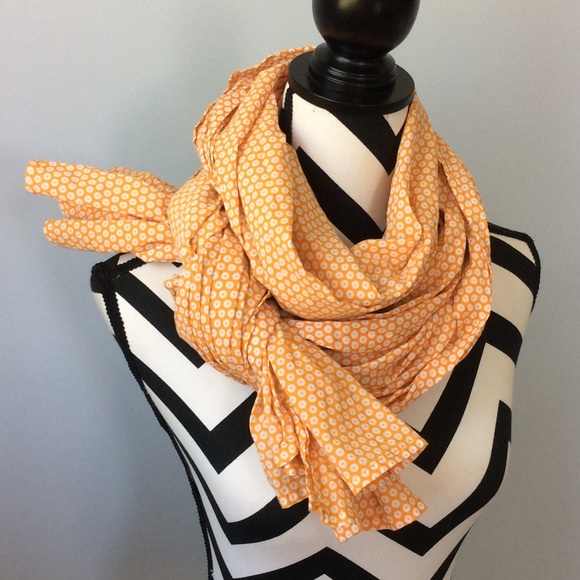 Scarf/Wrap - Picture 3 of 5