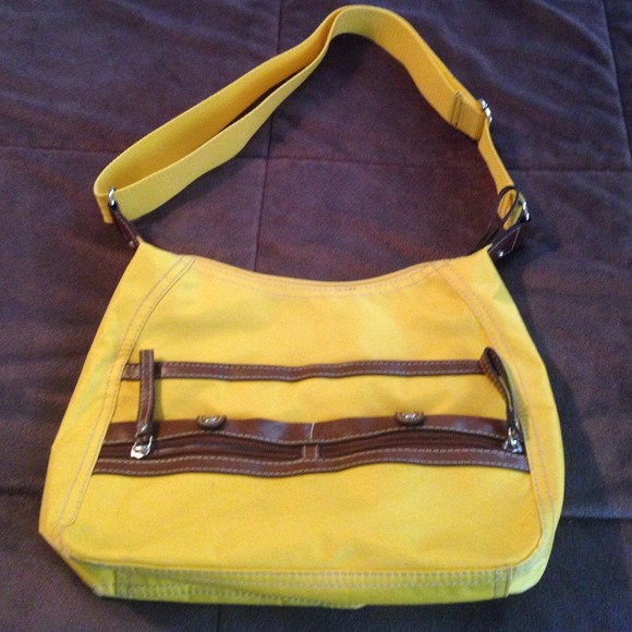 Nine West yellow hand bag