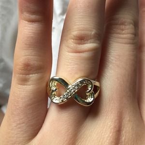 Heart ring