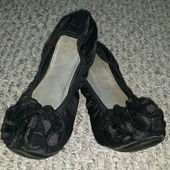 Black flats