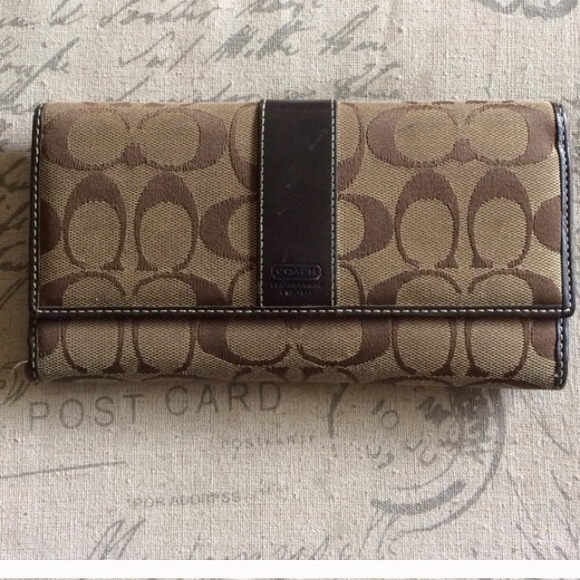 Coach wallet