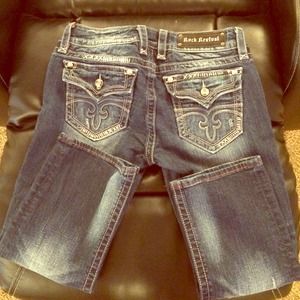 Rock revival size 30 long capris