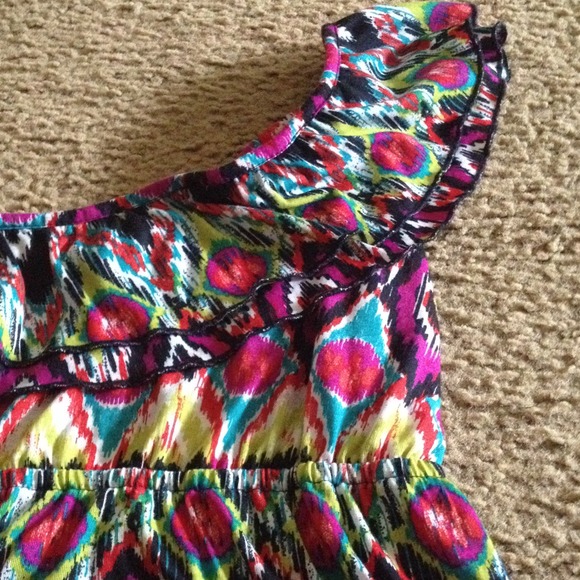 One strap blouse - Picture 2 of 2