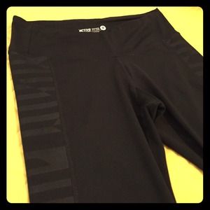 Black Capri workout pants