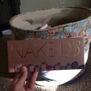 Naked 3 Palette