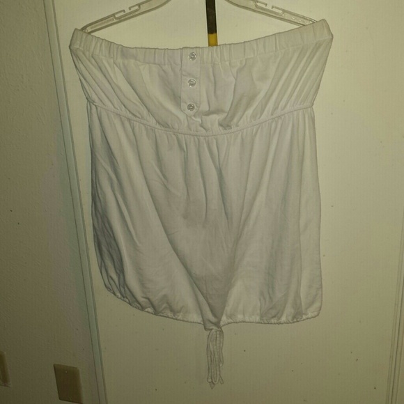 Strapless top