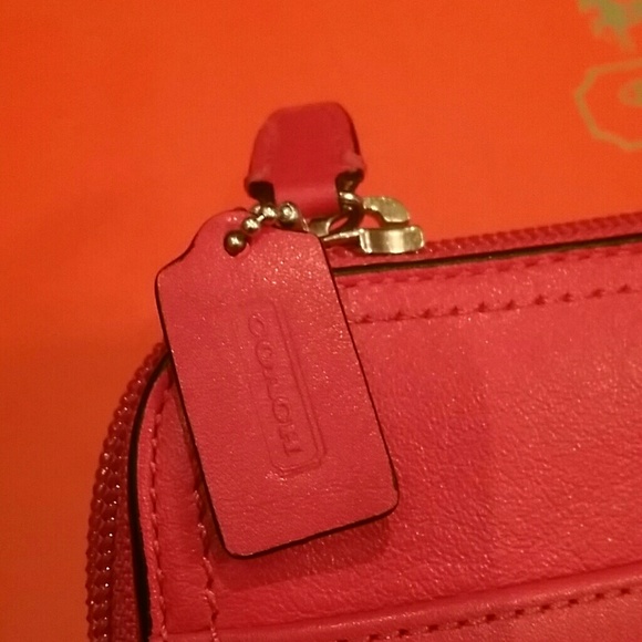 ππHP 2/28πHP 4/15ππ COACH Bag For Ipad2πΉπΉ - Picture 3 of 4