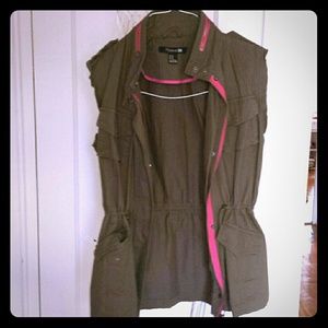 Green cargo vest.