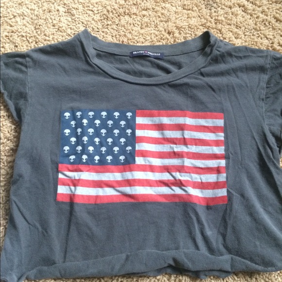 Brandy Melville Graphic