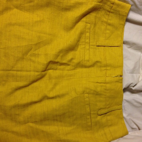 Skirt - Picture 2 of 2