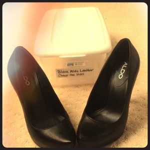 Black Aldo Heel