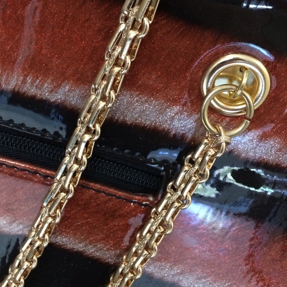 Purse - Picture 2 of 2