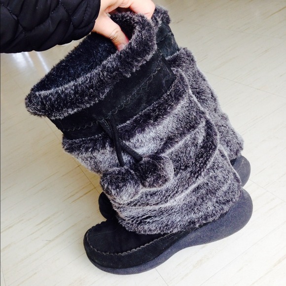 Saturday snow boots